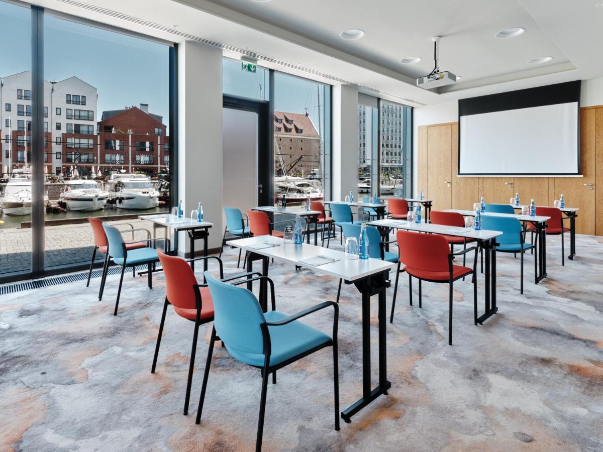 Holiday Inn Gdansk - City Centre By Ihg Экстерьер фото