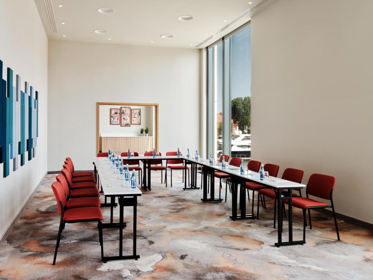 Holiday Inn Gdansk - City Centre By Ihg Экстерьер фото