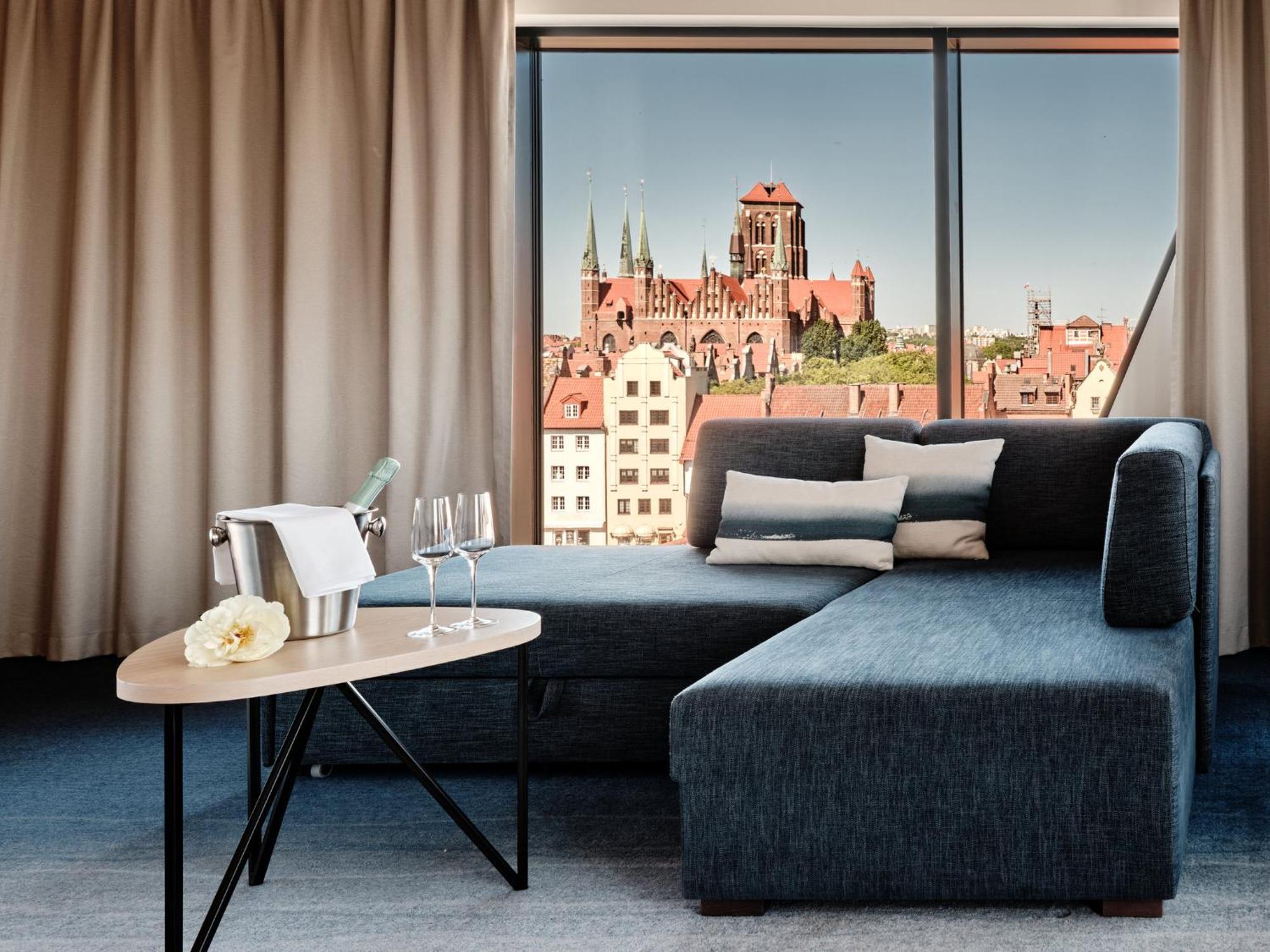 Holiday Inn Gdansk - City Centre By Ihg Экстерьер фото