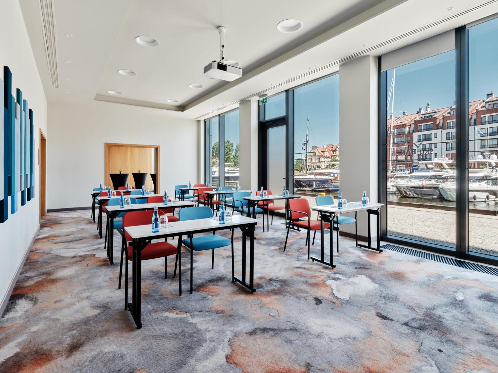 Holiday Inn Gdansk - City Centre By Ihg Экстерьер фото