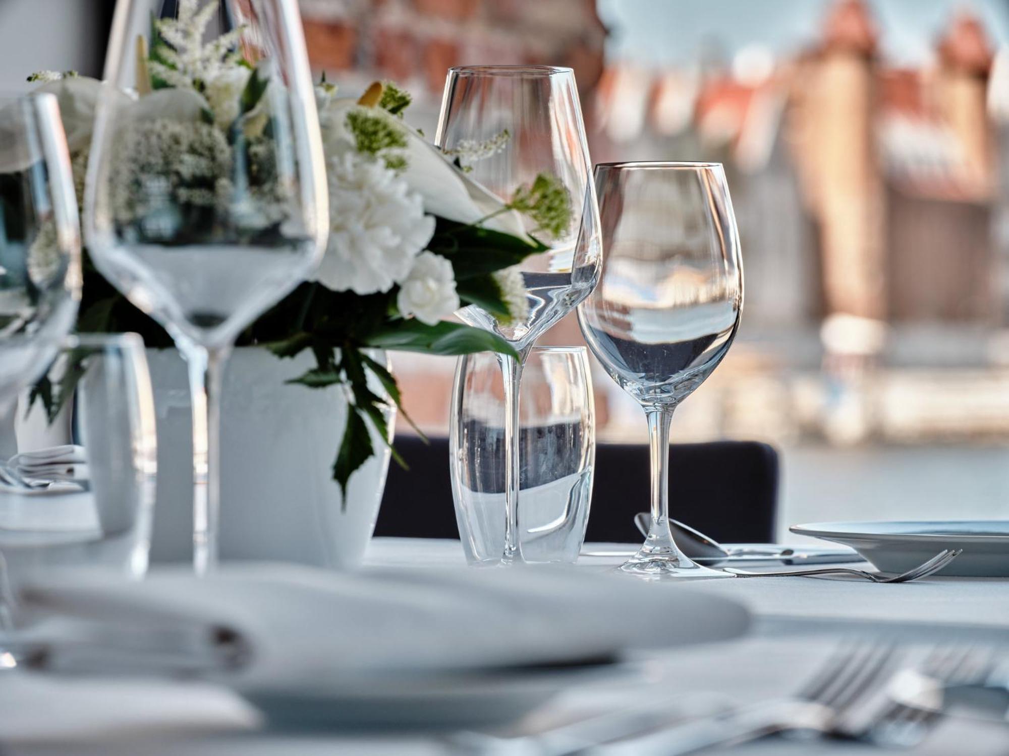 Holiday Inn Gdansk - City Centre By Ihg Экстерьер фото